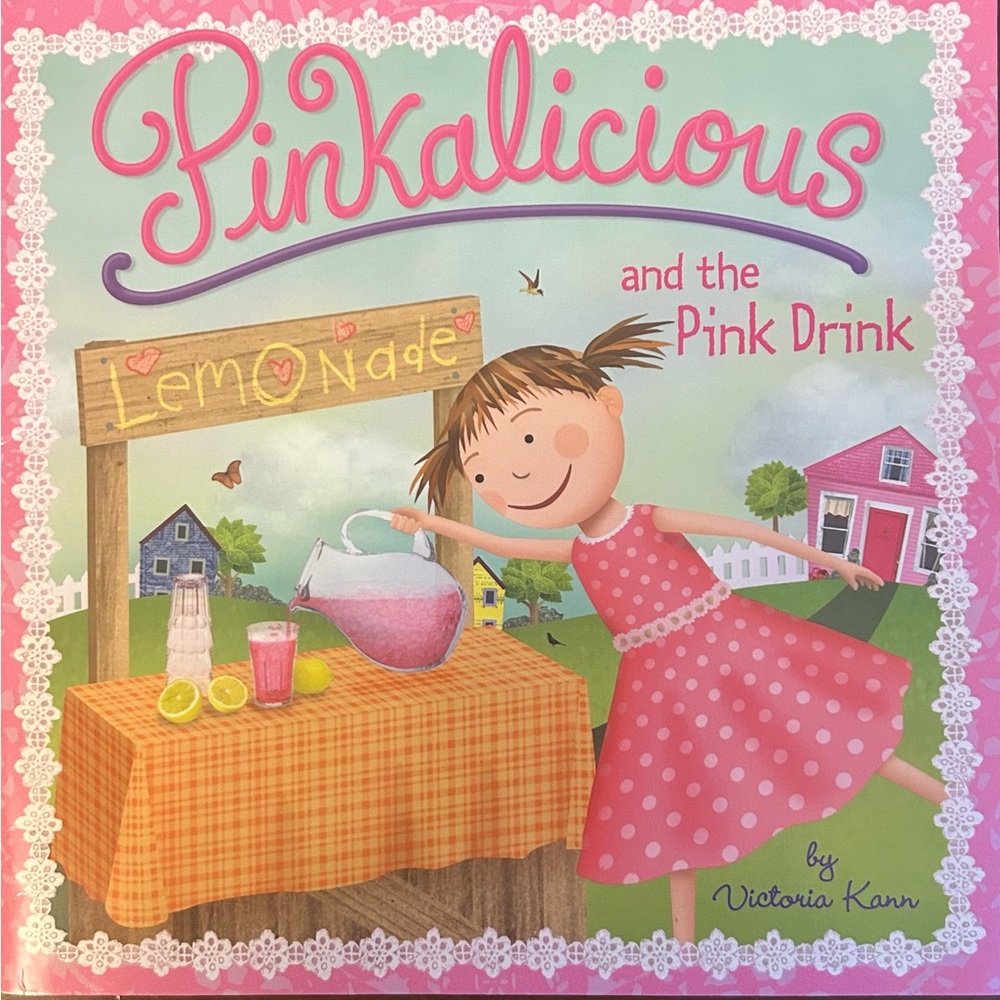 BUNDLE & SAVE🎉 Pinkalicious and the Pink Drink Book Softcover